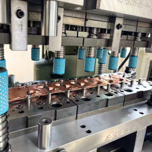 why engineering and sourcing teams choose custom CNC machining partner for quality control materials and continuous delivery